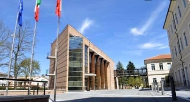 Uffici comunali chiusi venerdì 2 maggio 2025